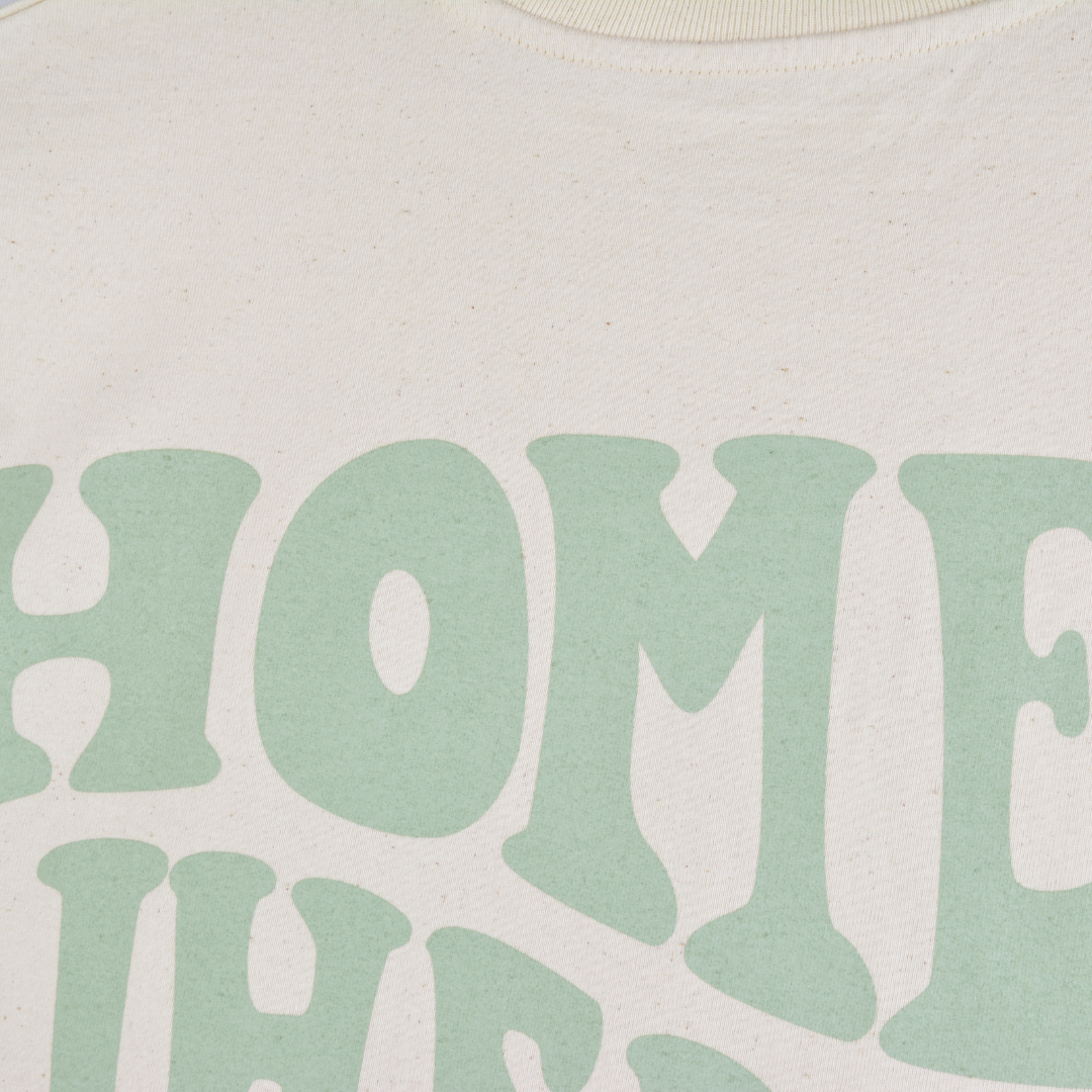 T-Shirt - Home is where the waves crash